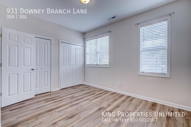 Building Photo - 931 Downey Branch Ln