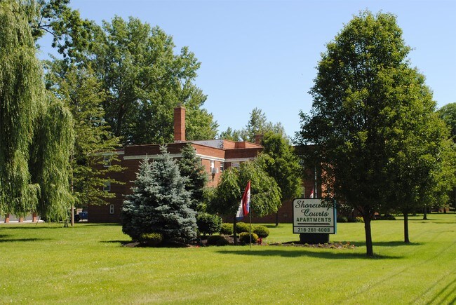 Building Photo - 25501 Lakeshore Blvd