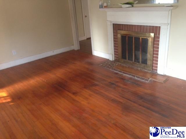 Building Photo - 1709 Pineland Ave