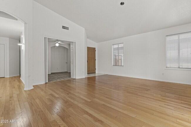 Building Photo - 20947 N 107th Dr