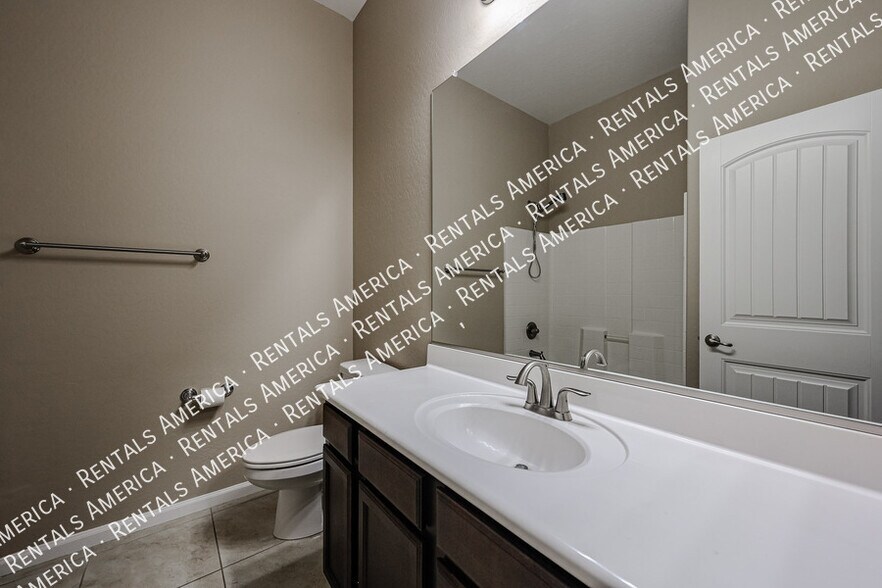 Building Photo - 20856 E Arroyo Verde Dr