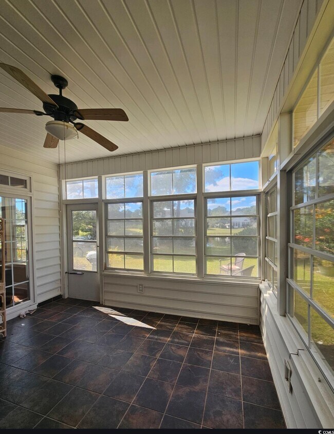 Building Photo - 4722 Harvest Dr
