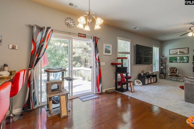 Building Photo - 456 Edenhall Dr