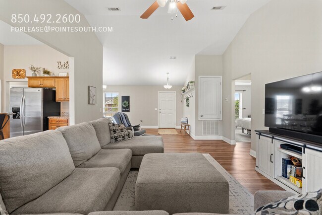 Building Photo - 12960 Westfield Loop