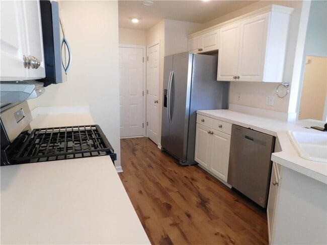 Building Photo - 3266 Liberty Commons Dr NW