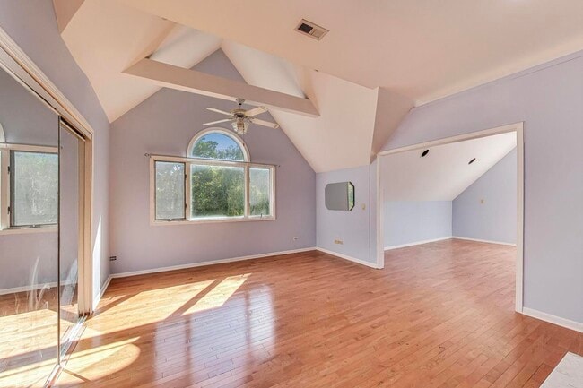Building Photo - 135 E 55th St