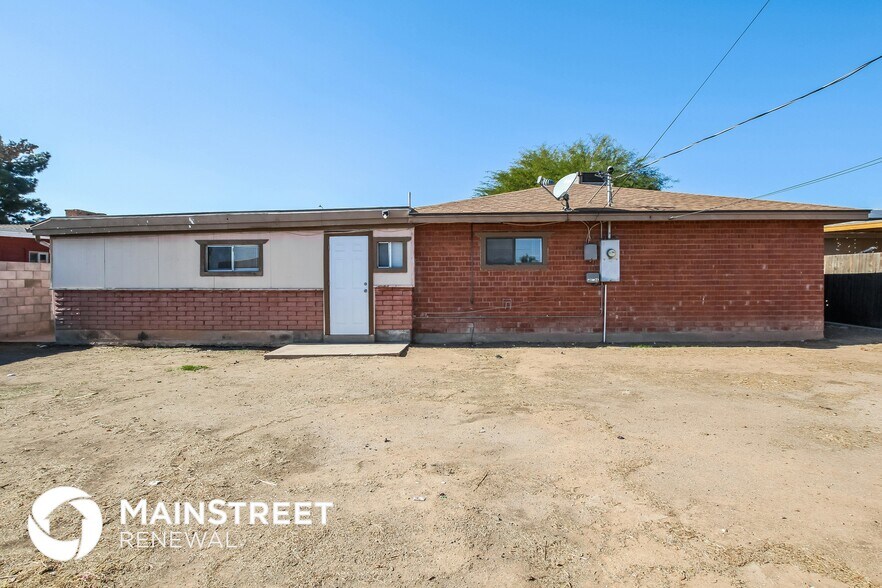 Building Photo - 3619 N 48th Ave