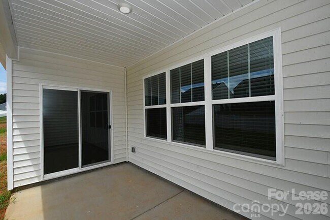 Building Photo - 119 Pecan Grv Ln
