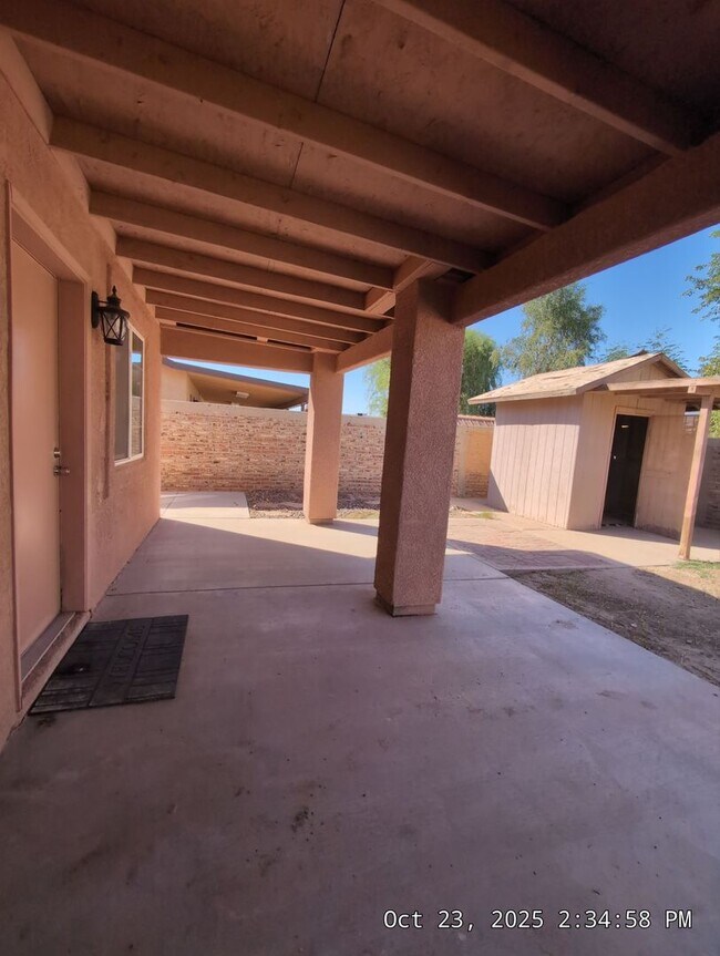 Building Photo - Welcome to your new cozy, immaculate and s...