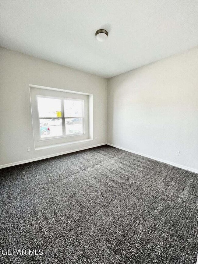 Building Photo - 13652 Glen Vista Ln