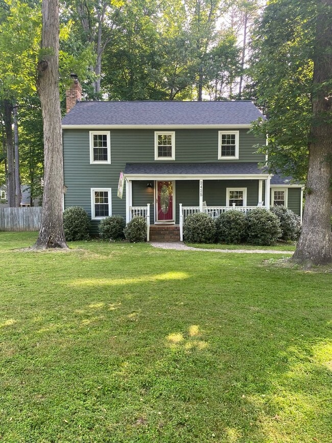 Building Photo - Stunning 3 Bedroom, 2.5 Bath Home in Short...