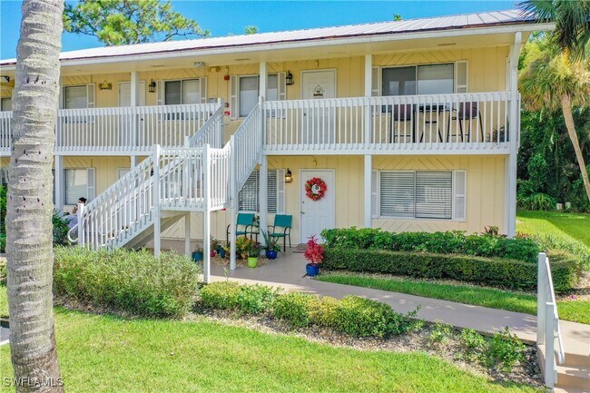 Building Photo - 4625 Bayshore Dr