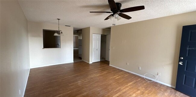 Building Photo - 12329 Park Blvd