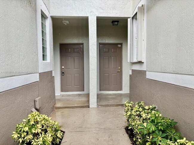 Building Photo - 3626 San Simeon Cir