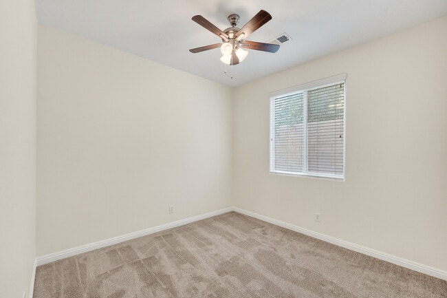 Building Photo - 10324 Bush Mountain Ave