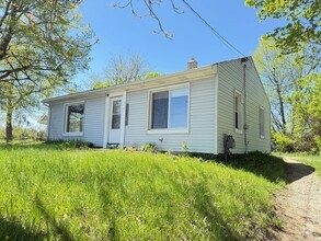 Building Photo - Single Family Home-Northwest School District