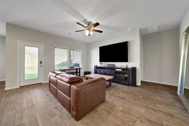 Building Photo - 13854 Rock Island Trl