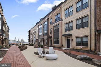 Building Photo - 1211 Northside Park Blvd