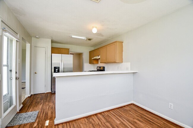 Building Photo - 19723 Ridge Falls Ct