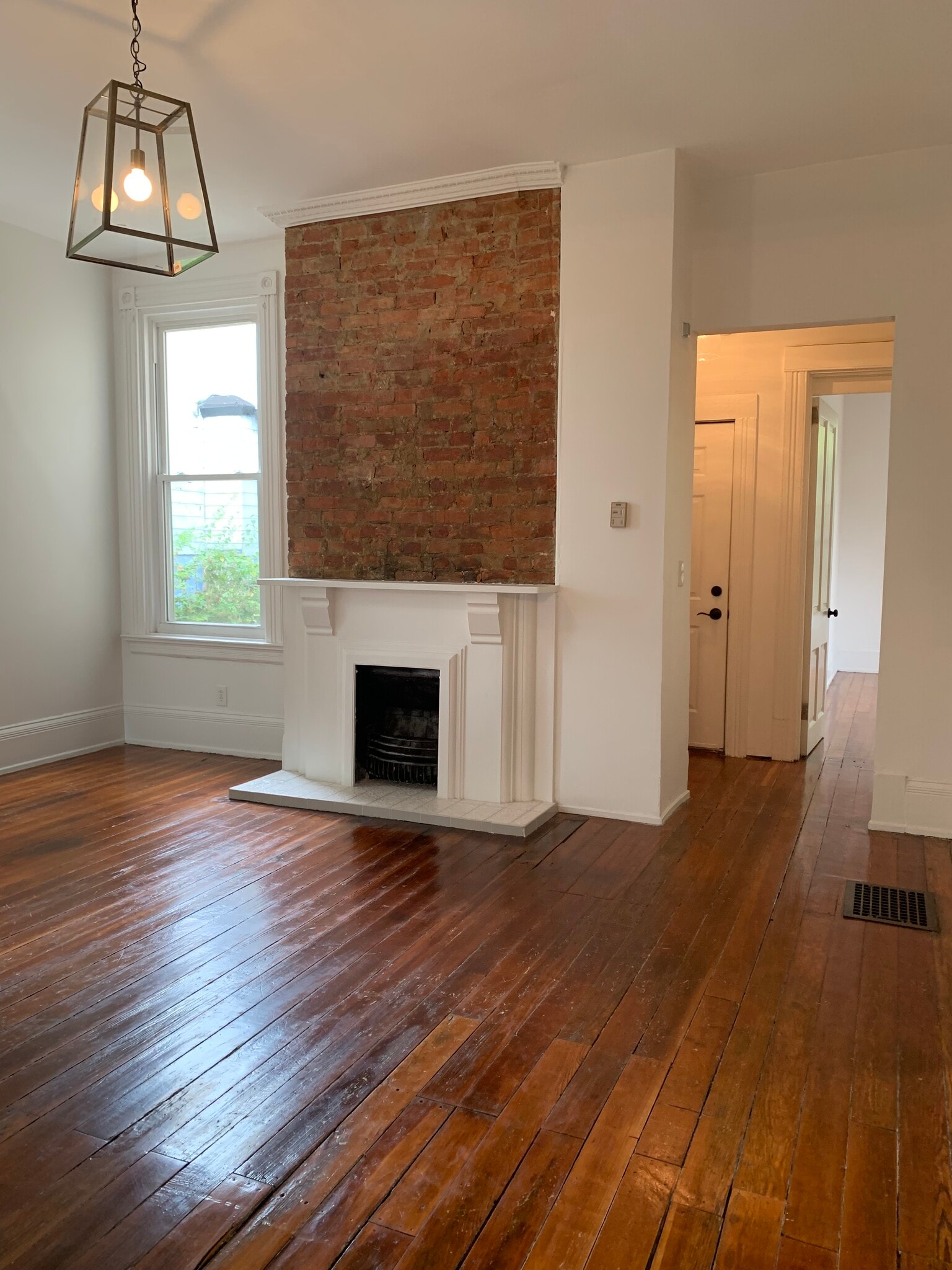 Building Photo - 3042 Gilbert Ave