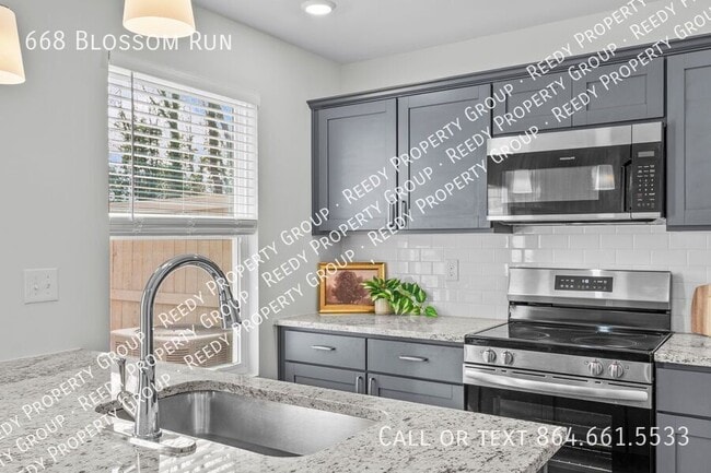 Building Photo - 668 Blossom Run