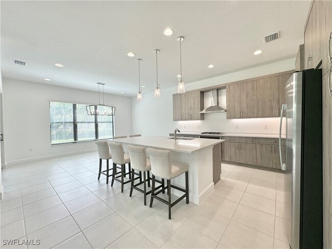 Building Photo - 20370 Fair Oak Ln