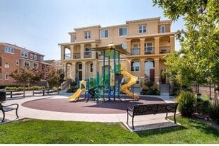 Building Photo - 1609 Lee Way