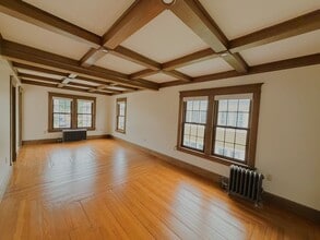 Building Photo - 35 Hazelwood Terrace