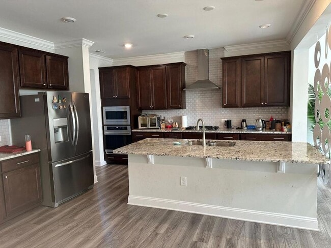 Building Photo - 2997 Farmhouse Dr