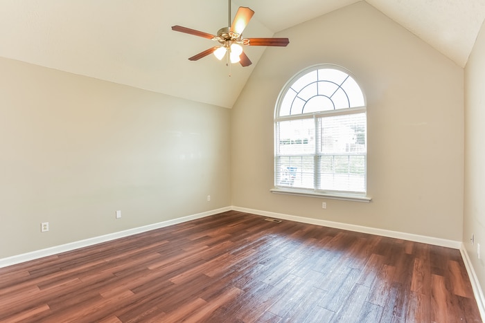 Building Photo - 503 Dunhill Ct