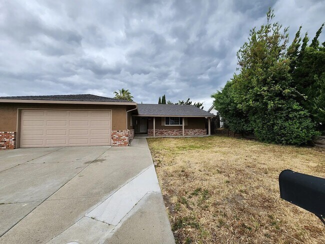 Primary Photo - 3015 Barmouth Dr