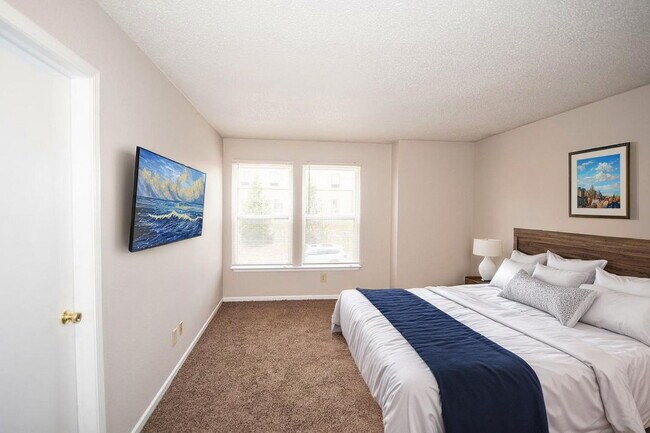 Building Photo - 2383 Layton Ln