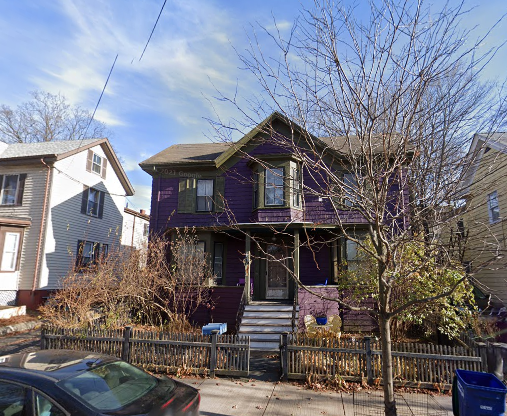 Building Photo - 61 Putnam St