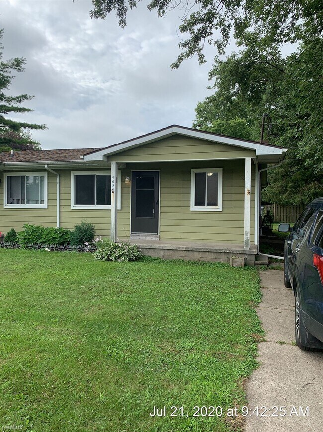 Primary Photo - 4651 Holt Rd