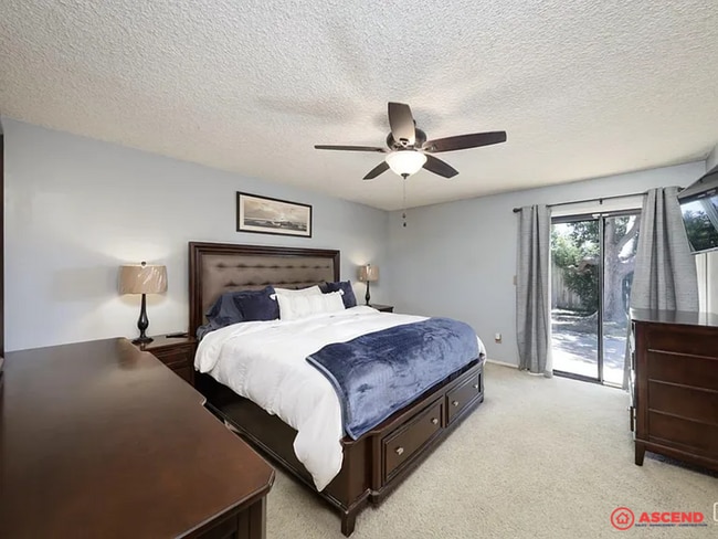 Building Photo - Captivating Home Near Highland Highschool!
