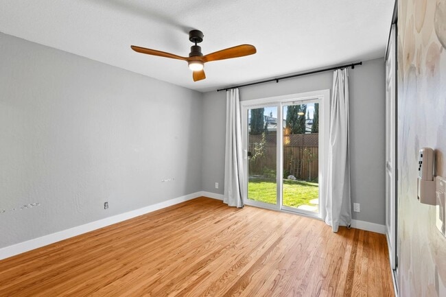 Building Photo - 5825 Laguna Seca Way