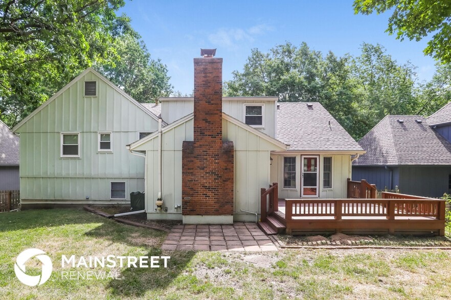Building Photo - 10130 Halsey St