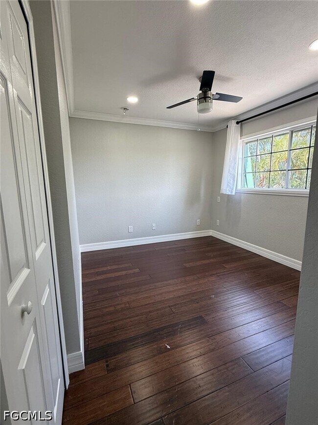 Building Photo - 4797 Albacore Ln