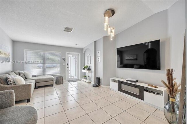 Building Photo - 13269 SW 278th St