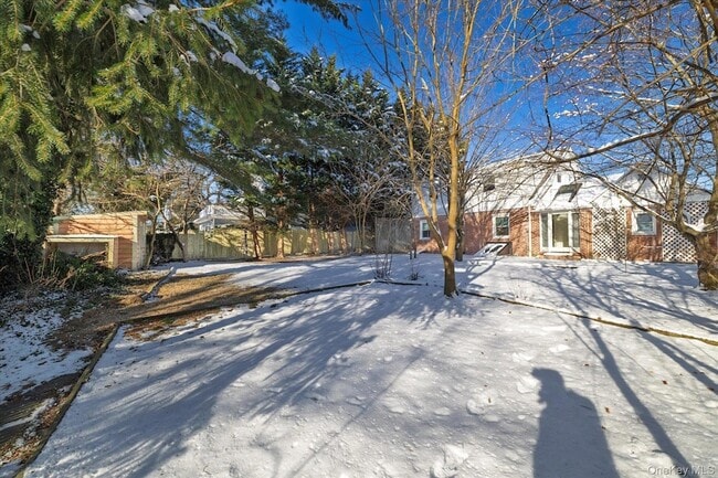 Building Photo - 5 Prospect St