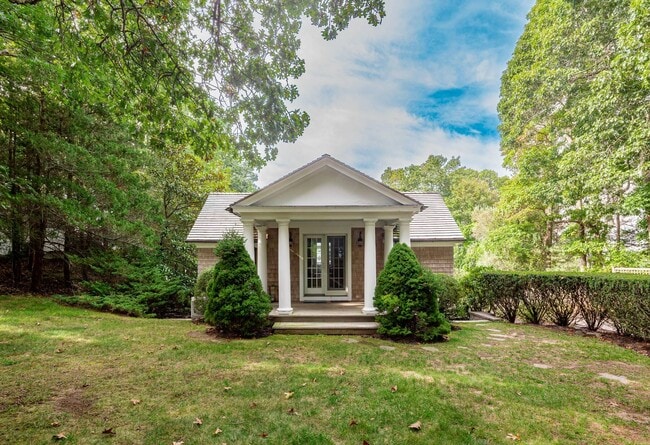 Building Photo - 66 Ram Island Dr