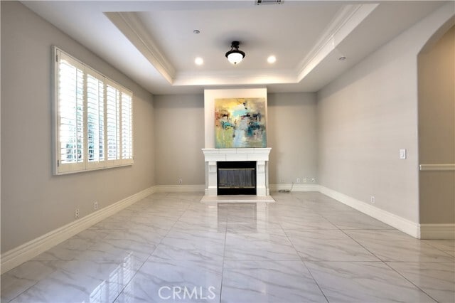 Building Photo - 529 S 5th Ave