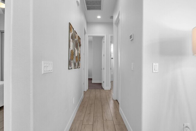 Building Photo - 51855 Avenida Juarez