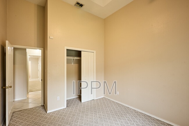 Building Photo - 1309 Summerfield Ln