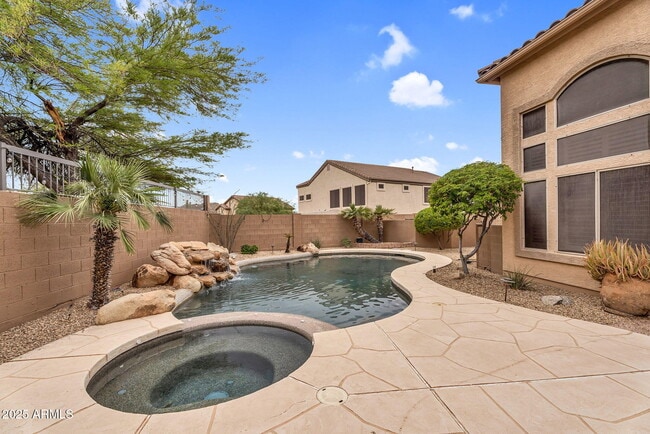 Building Photo - 3825 N Desert Oasis Cir