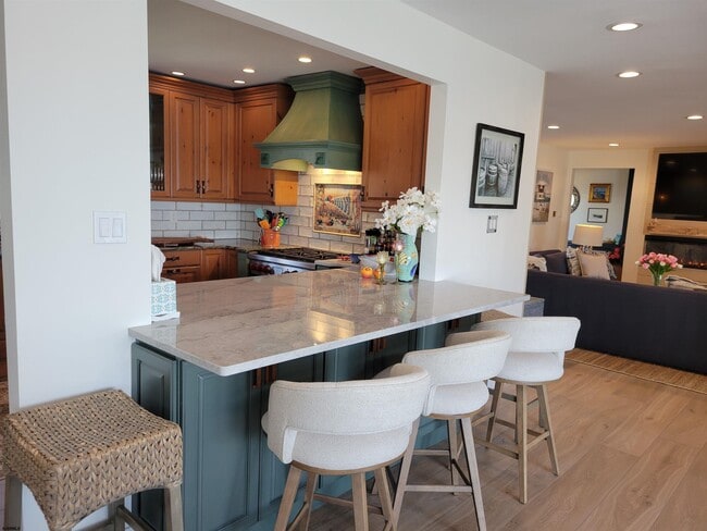 Building Photo - 8601 Fulton Ave