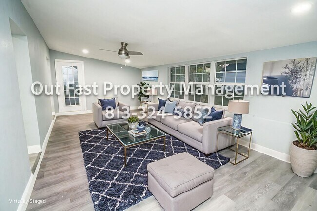 Building Photo - Bright Corner-Lot Home Near Bayshore and City Conveniences