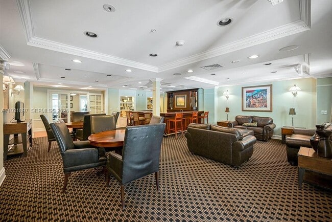 Building Photo - 1900 Van Buren St