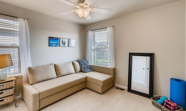 Building Photo - 7410 S Robertsdale Way