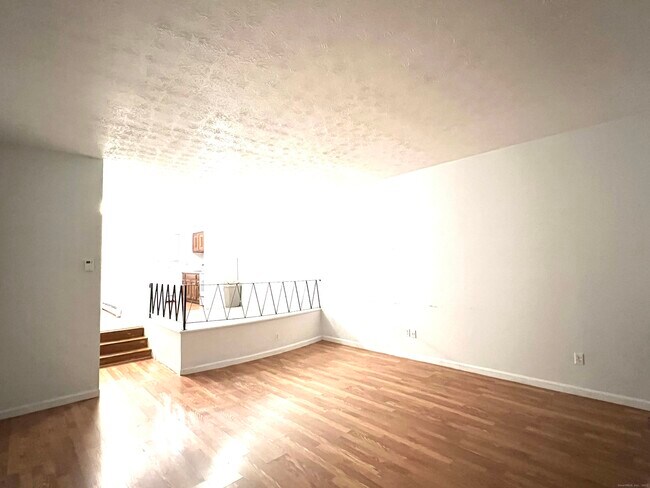 Building Photo - 131 Woodland Dr